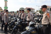 Kapolrestabes Medan cek fisik dan administrasi kendaraan Dinas Polri di Lapangan Astaka Jalan Pancing, Selasa (11/6/2024).